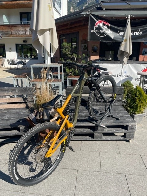 Abverkaufsbike Rocky Mountain Slayer Alloy 50, Modelljahr 2022